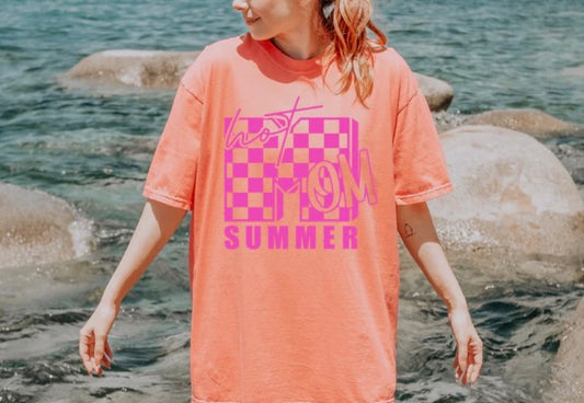 “Hot Mom Summer”